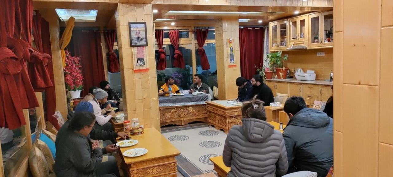 Laksdup Guest House Leh Buitenkant foto