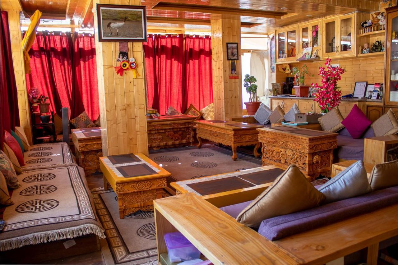 Laksdup Guest House Leh Buitenkant foto