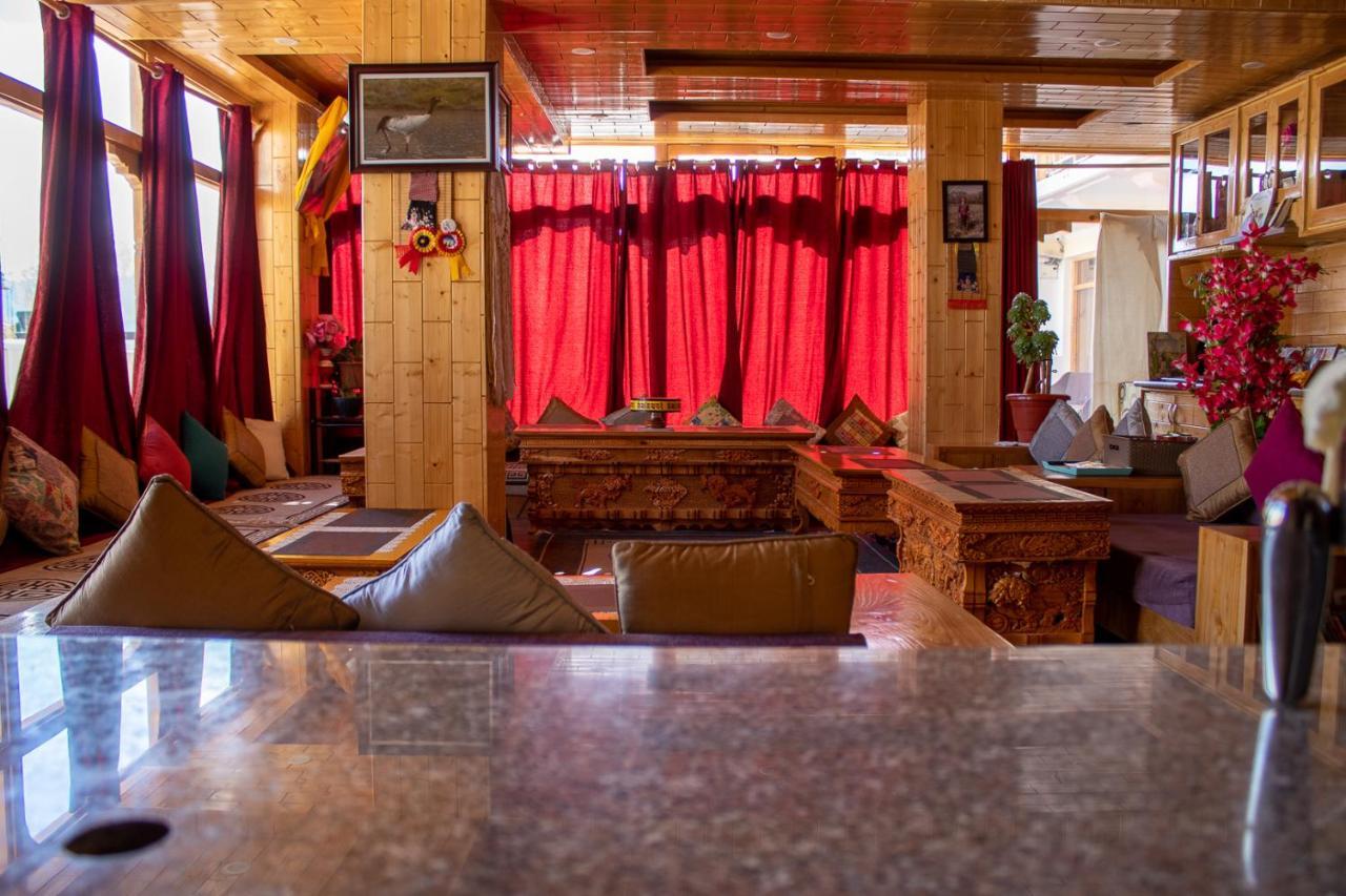 Laksdup Guest House Leh Buitenkant foto