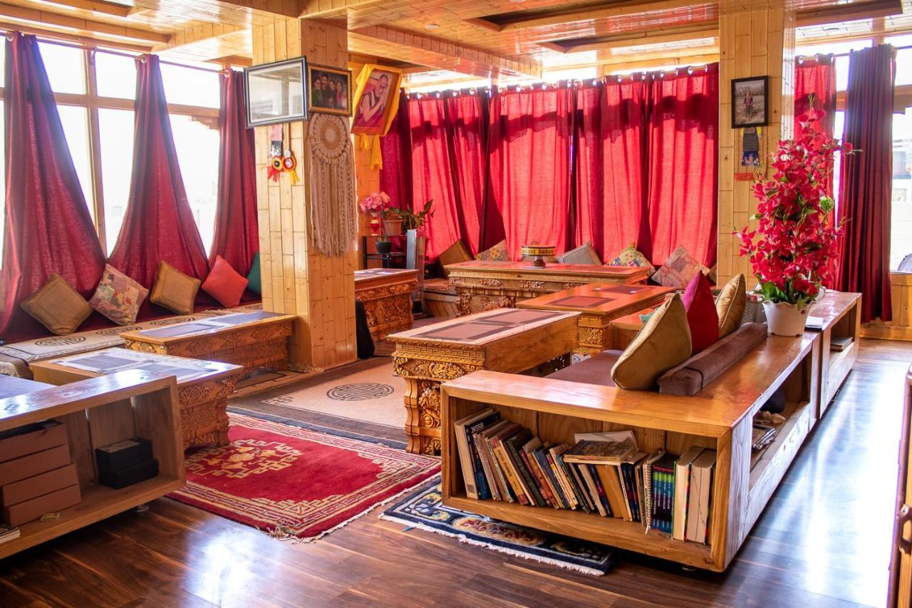Laksdup Guest House Leh Buitenkant foto