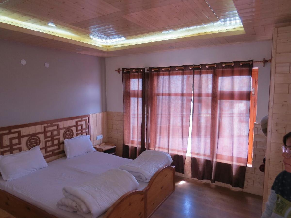 Laksdup Guest House Leh Buitenkant foto